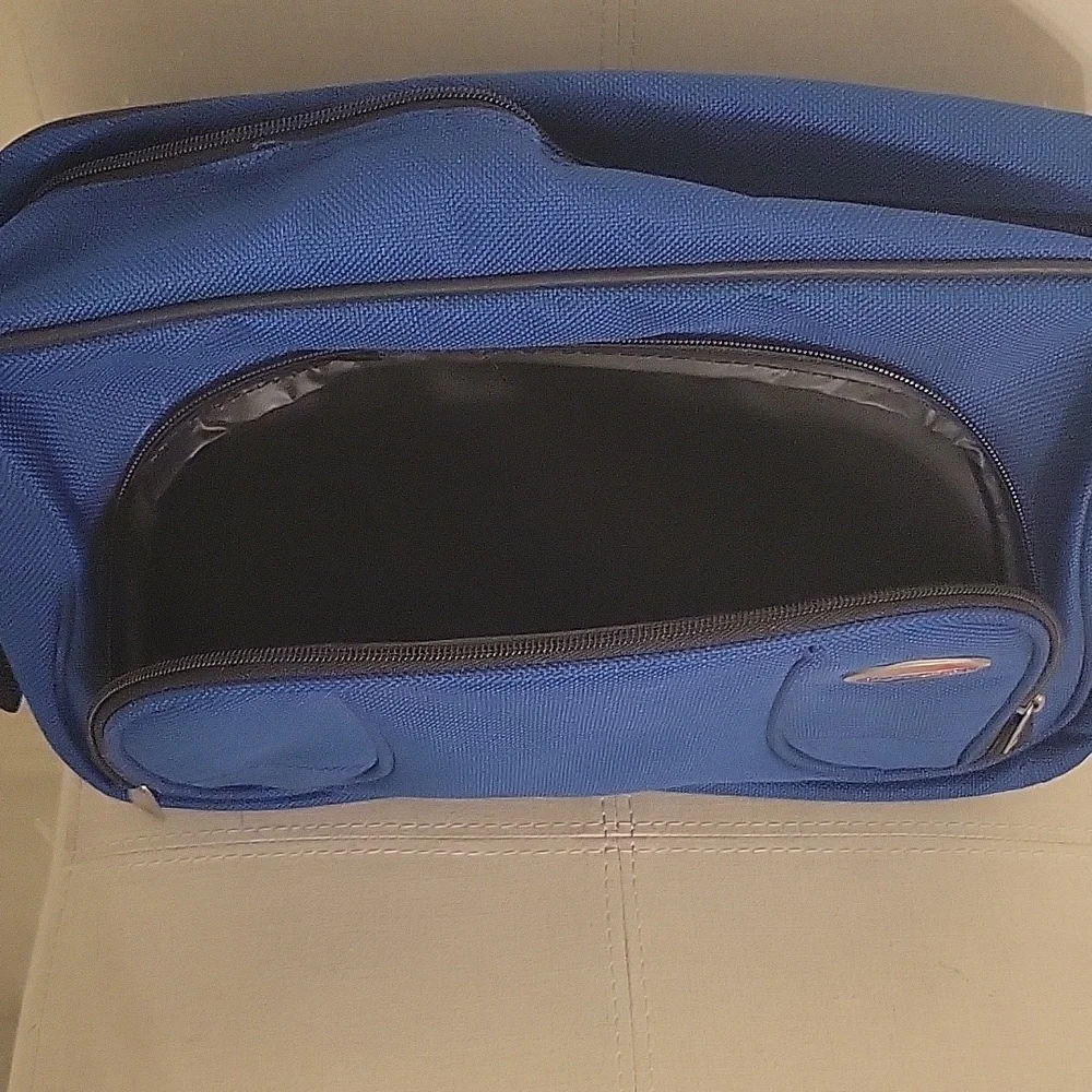 American Tourister bag - Picture 4 of 5